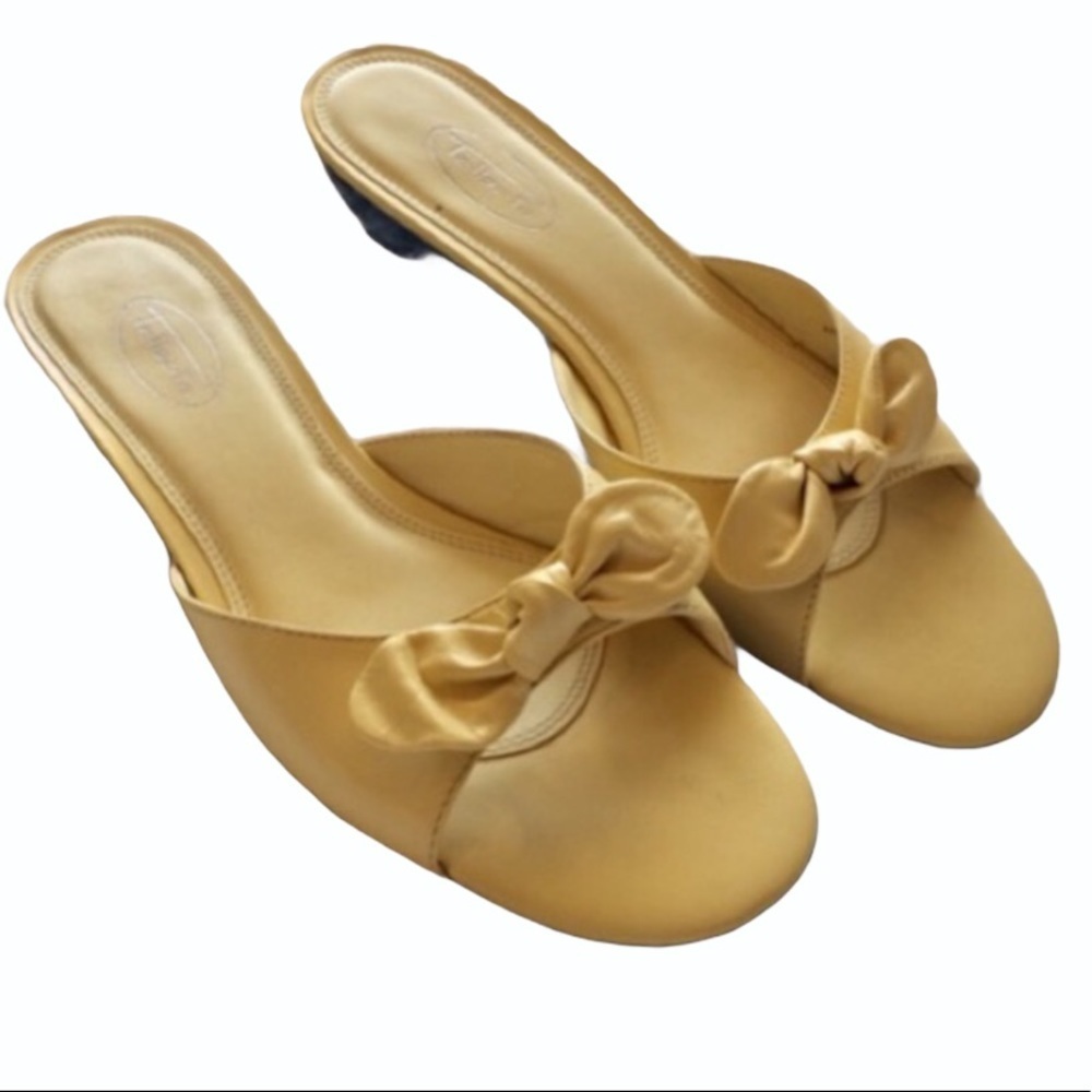 Talbots Butter Yellow Mules 7.5 AA Narrow​